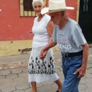 Meet your Posher, Lidia